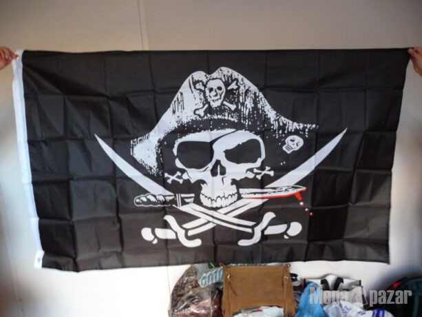 Пиратско знаме флаг шапка кораб корсар череп две саби пирати