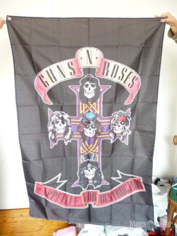 Guns N’ Roses Appetite for destruction Гънс енд Роузес знаме рок музика Апетит за разрушение