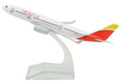 Еърбъс 330 самолет модел макет Iberia метален A330 Иберия