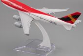 Боинг 747 самолет модел макет Avianca метален B747 пътници полет лайнер презокеански