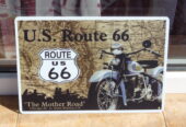 Метална табела мотор U.S. Route 66 Indian каране свободно