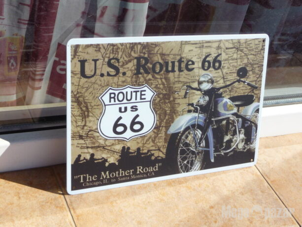 Метална табела мотор U.S. Route 66 Indian каране свободно