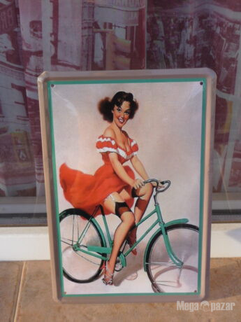 Метална табела жена на колело еротика велосипед ретро хубава извито кормило висок ток
